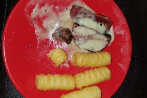 Cliquez pour zoomer ! Magret de canard sauce au poivre blanc au Thermomix