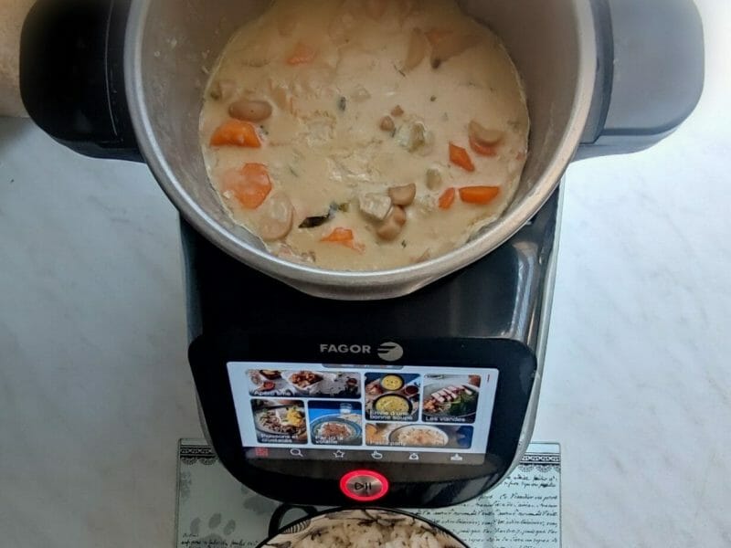 Cliquez pour zoomer ! Filet mignon façon blanquette Thermomix par cynthia_133