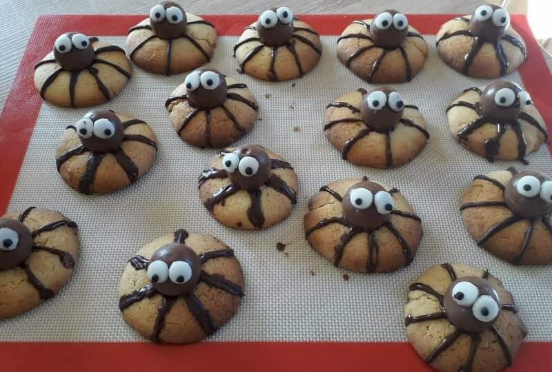 Cliquez pour zoomer ! Spider cookies – cookies araignées Thermomix par coquoergosum