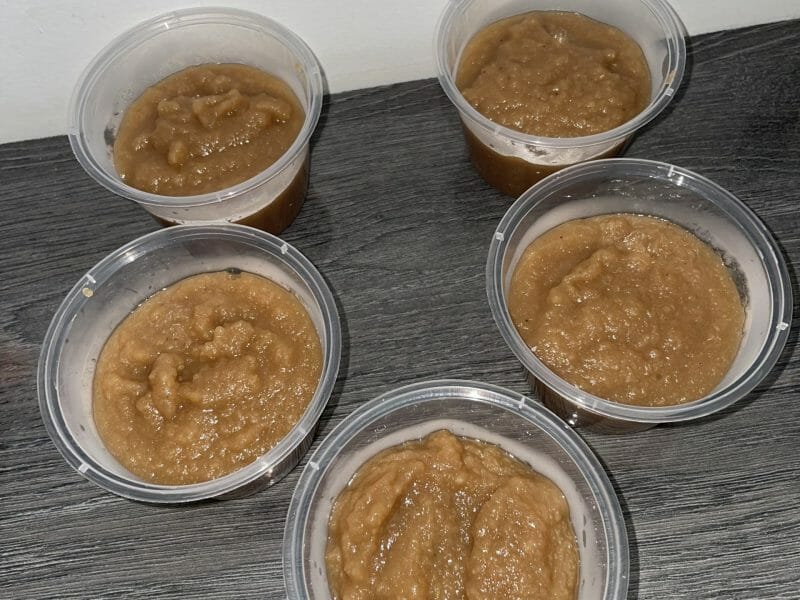 Cliquez pour zoomer ! Compote de pommes, bananes et miel Thermomix par esmeralda_7