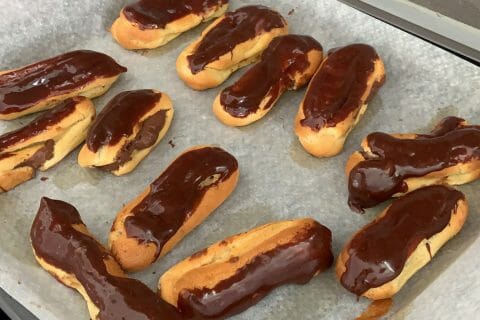 Cliquez pour zoomer ! EA22165B-1C6D-4E82-9700-F61B83E1AA79