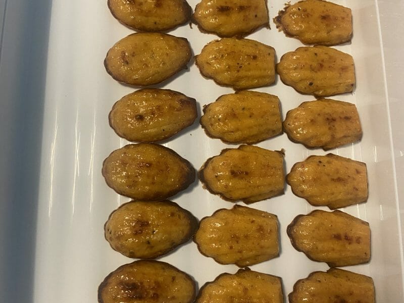 Cliquez pour zoomer ! Mini cannelés chorizo comté Thermomix par mariektm68