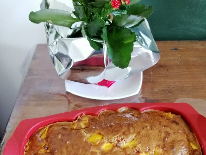 Cliquez pour zoomer ! Cake courgettes et cheddar Thermomix par sandrai2