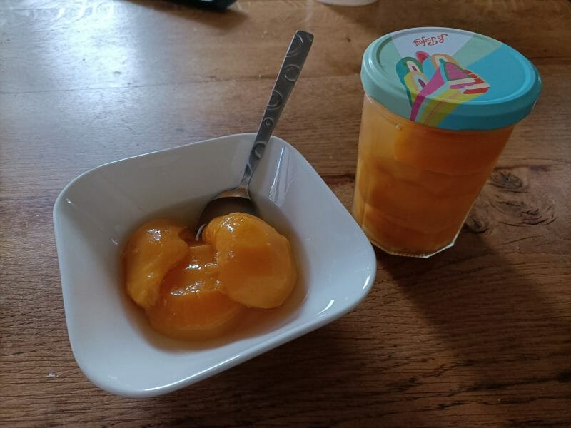 Cliquez pour zoomer ! Pêches au varoma Thermomix par julietoutou