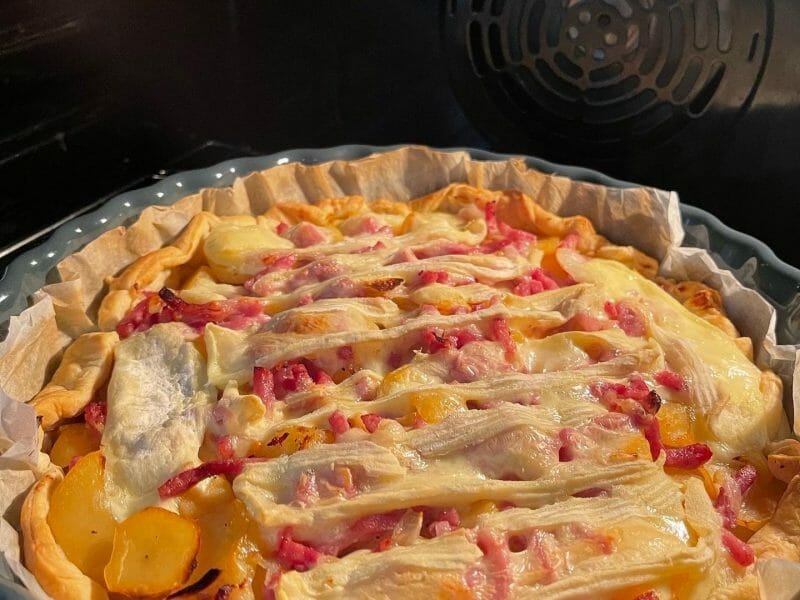 Cliquez pour zoomer ! Tarte aux pommes de terre et lardons Thermomix par pascalyne_dtn