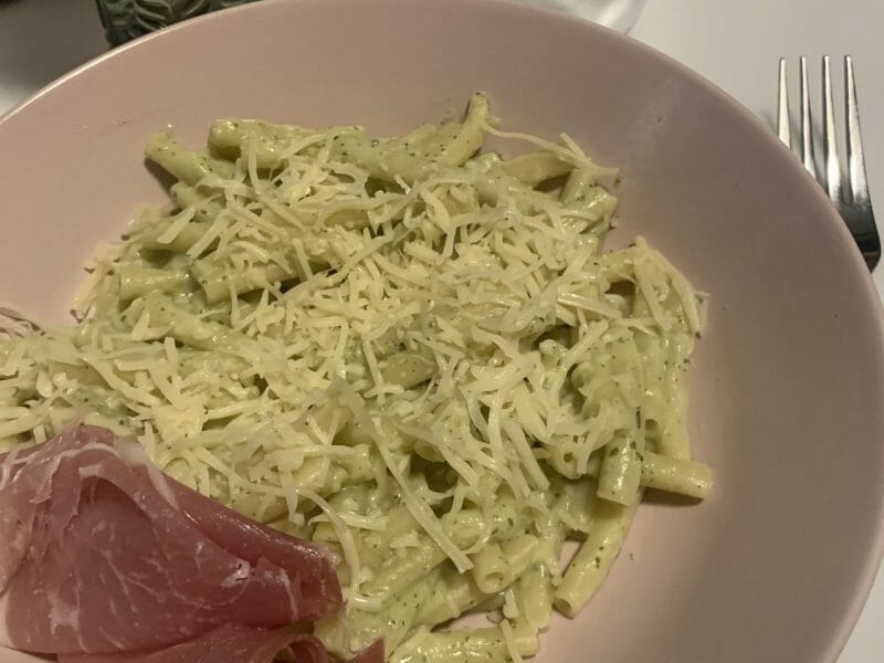 Cliquez pour zoomer ! Farfalle à la crème de courgettes Thermomix par jenn08h