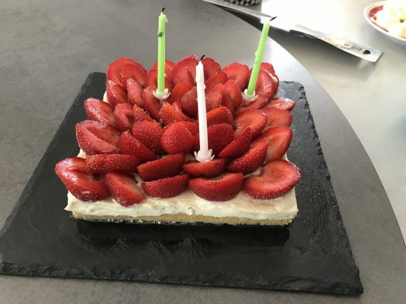 Cliquez pour zoomer ! Tarte aux fraises sans cuisson Thermomix par Claire & Leelou