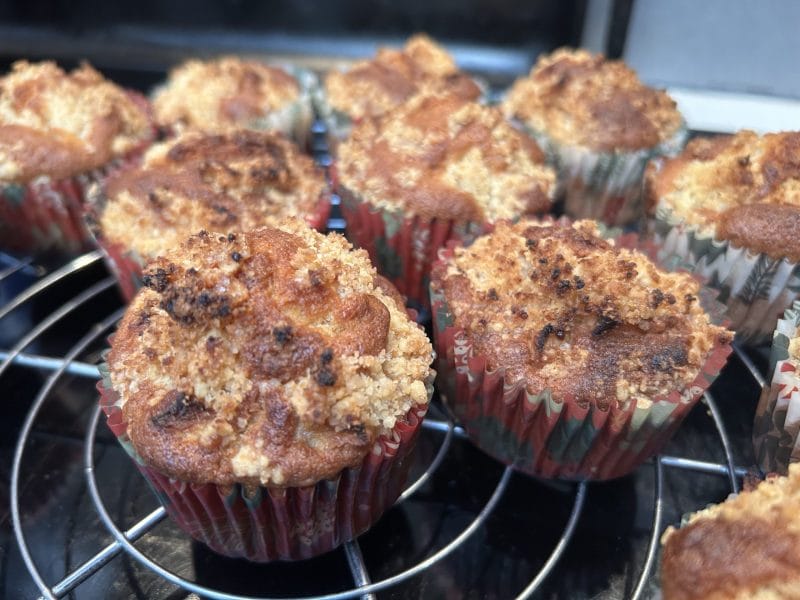 Cliquez pour zoomer ! Muffins aux pommes façon crumble Thermomix par Amélie