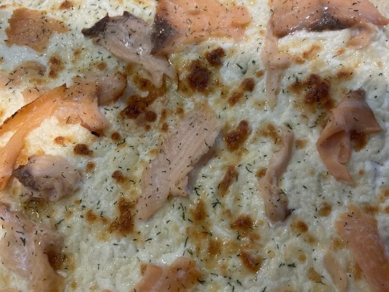 Cliquez pour zoomer ! Pizza au saumon et sauce kiri Thermomix par anne-lise_08