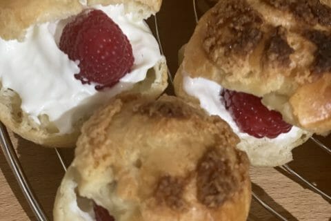 Cliquez pour zoomer ! Choux craquelin fraises chantilly Thermomix par cneche