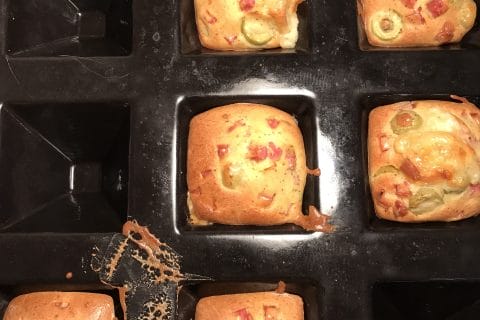 Cliquez pour zoomer ! Mini muffins au jambon et olives vertes Thermomix par Coconini