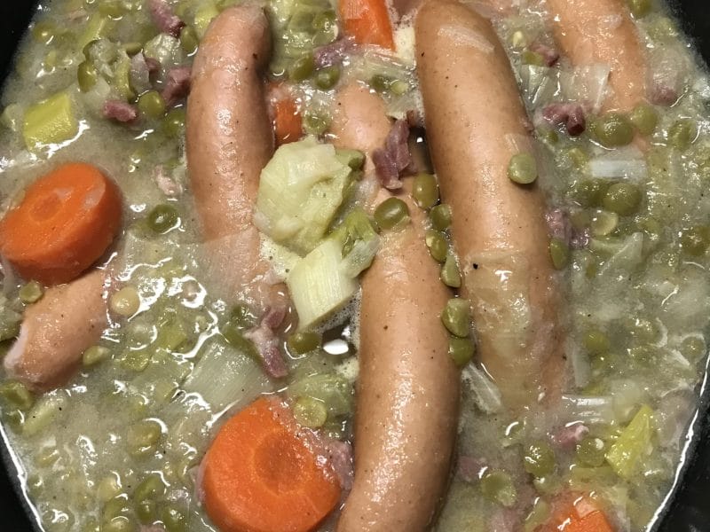 Cliquez pour zoomer ! Mitonnée de pois cassés aux saucisses Thermomix par Coconini