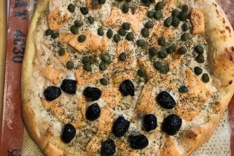 Cliquez pour zoomer ! Pizza au saumon et sauce kiri Thermomix par Coconini