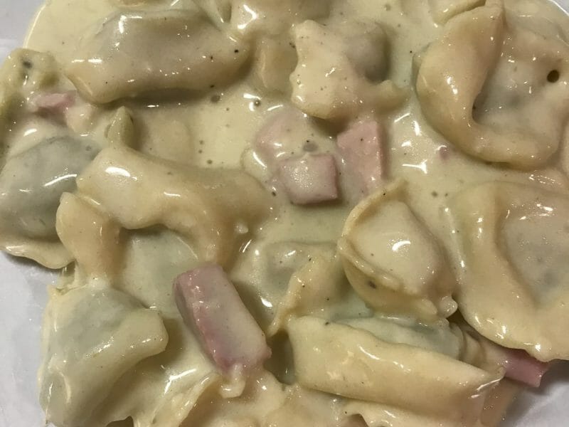 Cliquez pour zoomer ! Tortellini sauce crémeuse au jambon Thermomix par Coconini