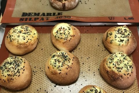 Cliquez pour zoomer ! Poğaça – Petits pains Turcs à la Feta Thermomix par Coconini