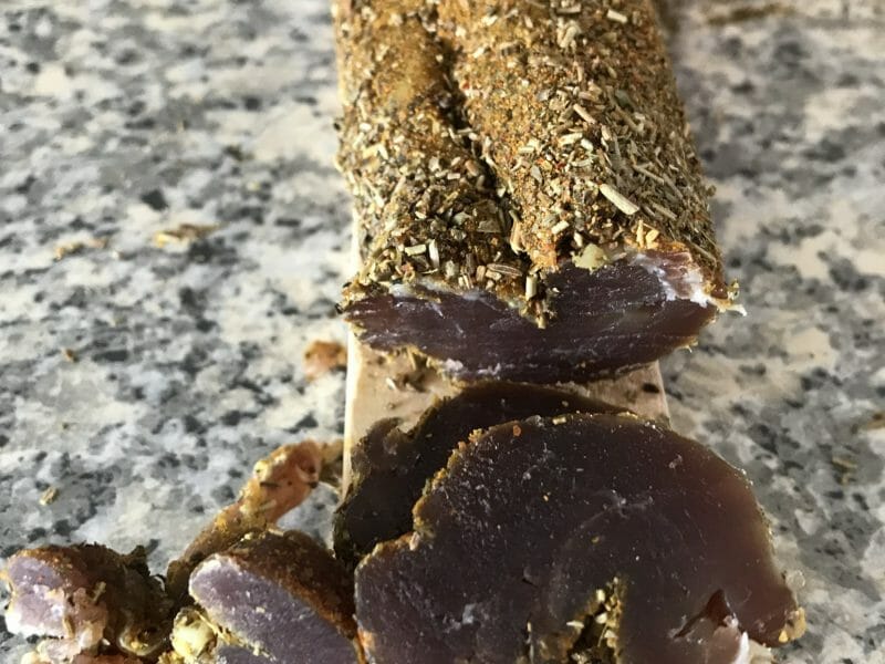 Cliquez pour zoomer ! Filet mignon séché aux herbes Thermomix par Coconini