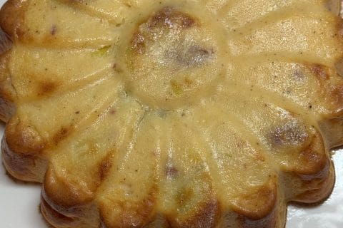 Cliquez pour zoomer ! Clafoutis cancoillotte, poireaux et chorizo Thermomix par Coconini