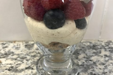 Cliquez pour zoomer ! Tiramisu aux framboises et spéculoos Thermomix par Coconini