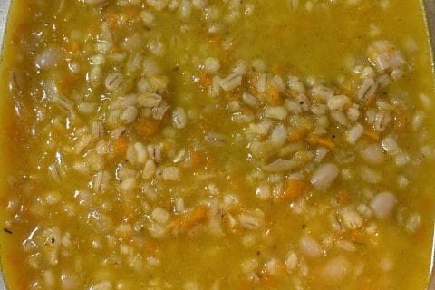 Cliquez pour zoomer ! Soupe à l’orge et aux haricots blancs Thermomix par Coconini