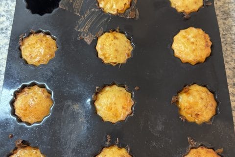Cliquez pour zoomer ! Mini cannelés chorizo comté Thermomix par Coconini