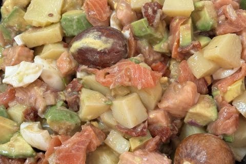 Cliquez pour zoomer ! Salade pommes de terre, saumon et avocat Thermomix par Coconini