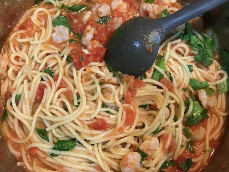 Cliquez pour zoomer ! Spaghettis aux crevettes et à l’ail Thermomix par Coconini