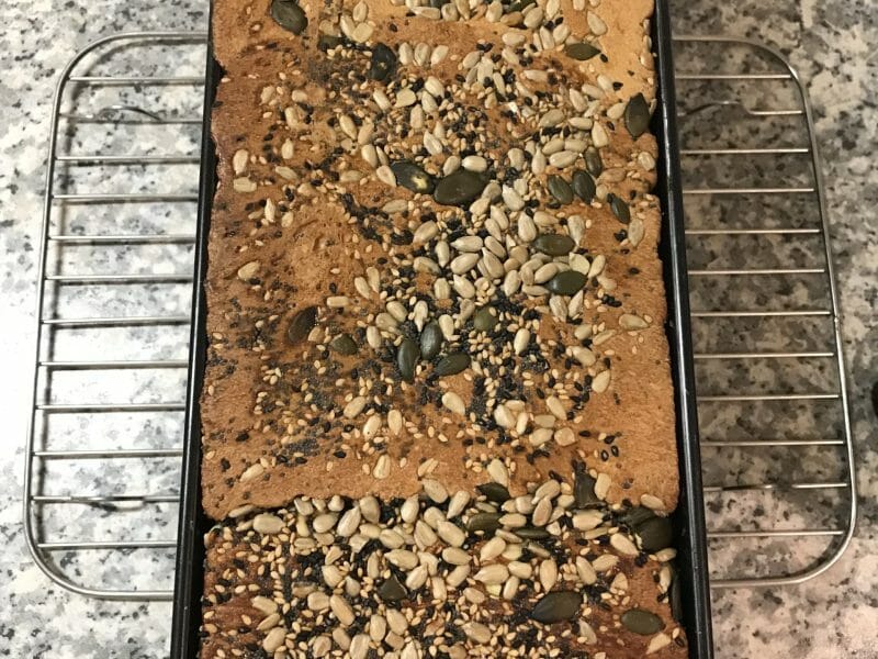 Cliquez pour zoomer ! Pain de mie aux blancs d’oeufs et aux graines de céréales Thermomix par Coconini