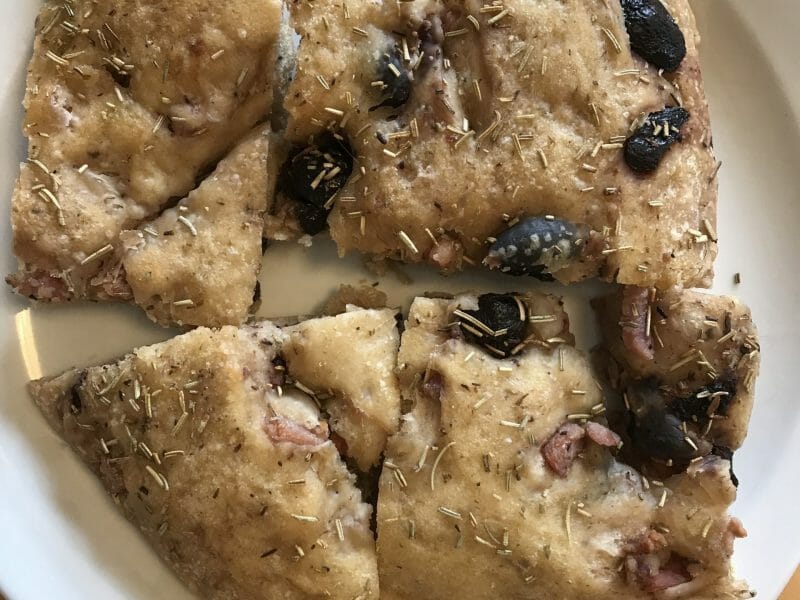 Cliquez pour zoomer ! Fougasse olives et lardons Thermomix par Coconini