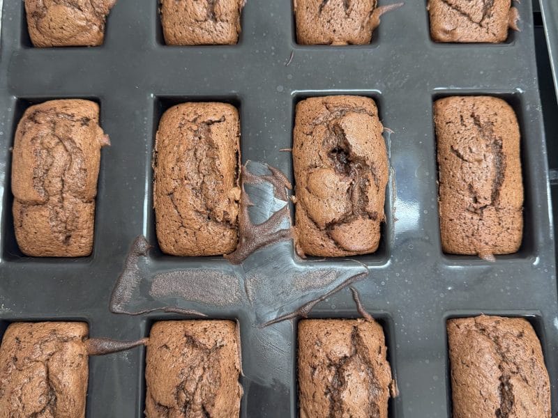 Cliquez pour zoomer ! Cake fondant choco-rhum Thermomix par Coconini