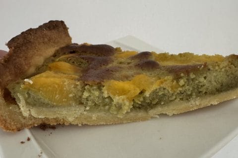 Cliquez pour zoomer ! Tarte aux pêches jaunes et pistache Thermomix par Coconini