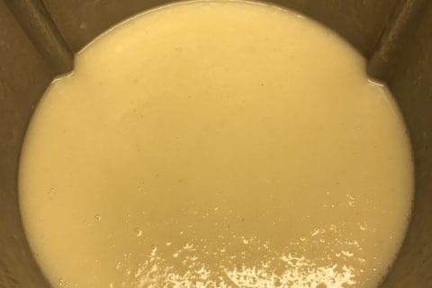 Cliquez pour zoomer ! Velouté à l’oignon et aux pommes de terre Thermomix par Coconini