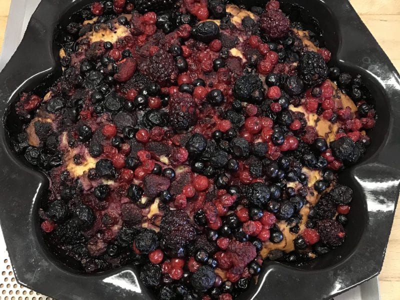 Cliquez pour zoomer ! Bublanina aux fruits rouges Thermomix par Coconini