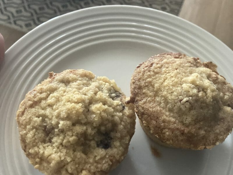 Cliquez pour zoomer ! Muffins aux mûres façon crumble Thermomix par mamycook