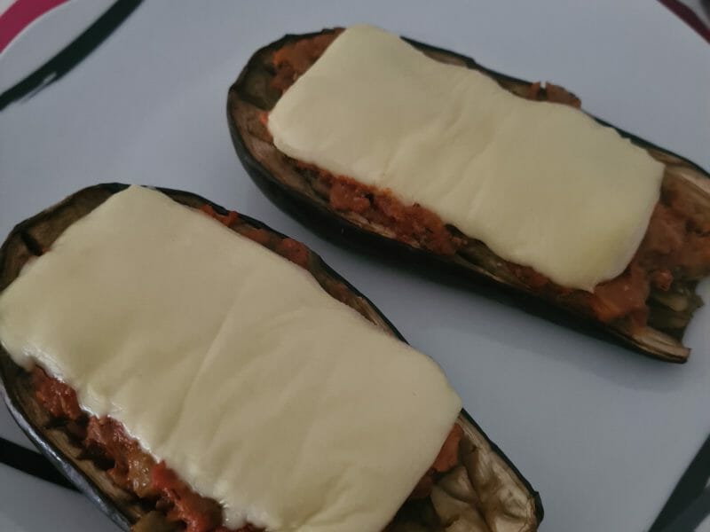 Cliquez pour zoomer ! Aubergines farcies au thon Thermomix par juliie64