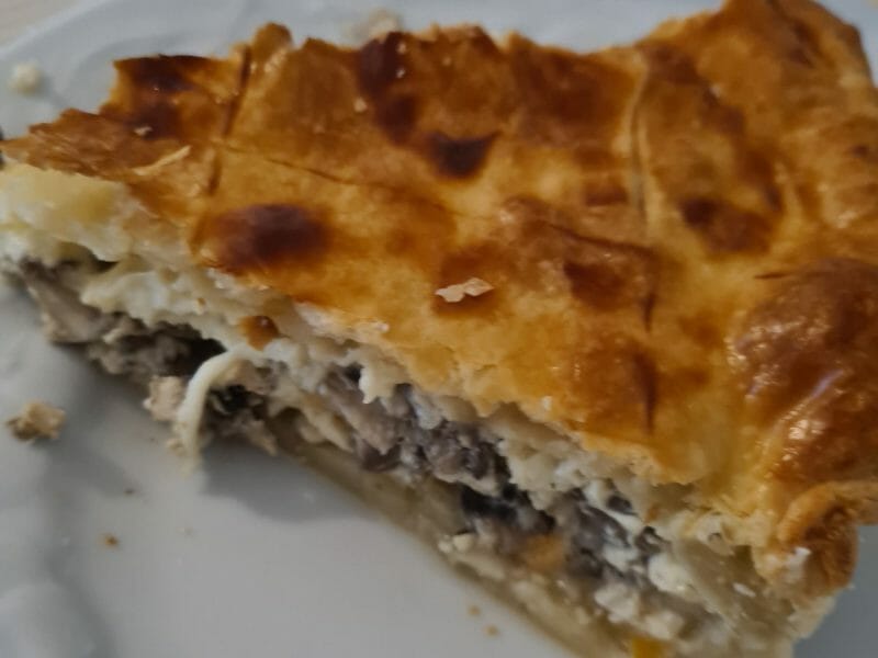 Cliquez pour zoomer ! Tourte au poulet et aux champignons Thermomix par juliie64