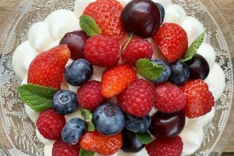 Cliquez pour zoomer ! Mini pavlova aux fraises Thermomix par daniel14