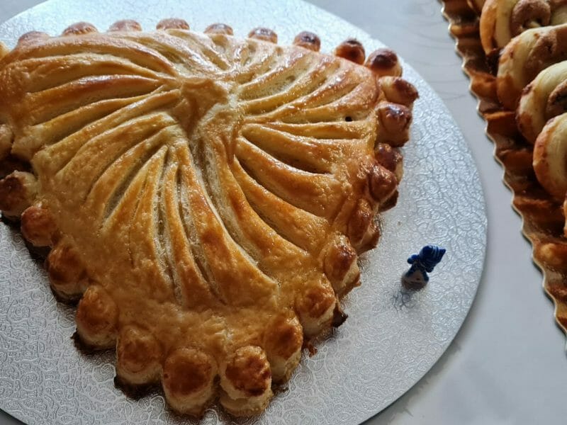 Cliquez pour zoomer ! Galette des rois à la frangipane Thermomix par yolande schwaederle