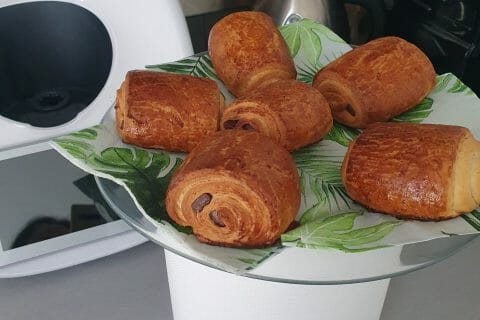 Cliquez pour zoomer ! Pains au chocolat briochés Thermomix par vanessa_529