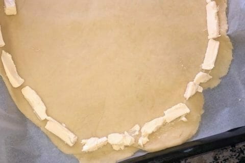 Cliquez pour zoomer ! Pizza au thon et aux olives Thermomix par Fati