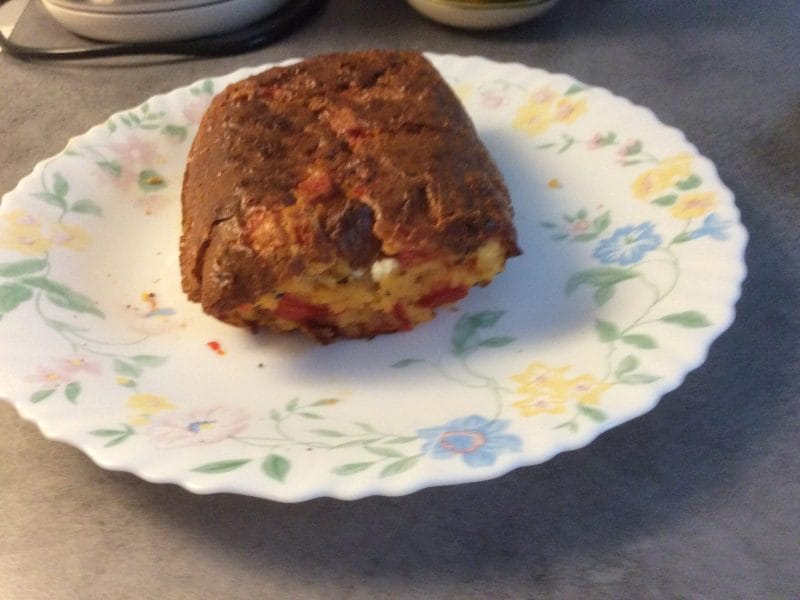 Cliquez pour zoomer ! Cake aux poivrons, fêta et olives Thermomix par boissieu