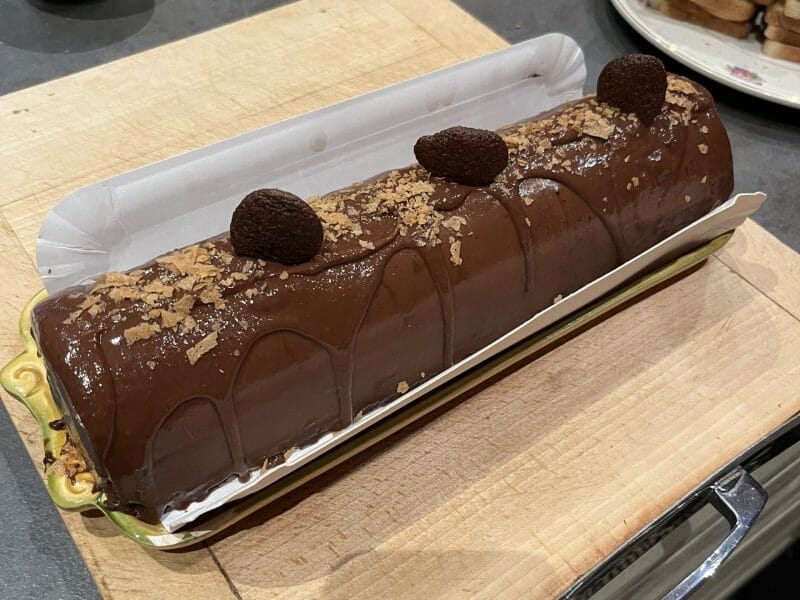 Cliquez pour zoomer ! Bûche mousse au chocolat Thermomix par emilie_981