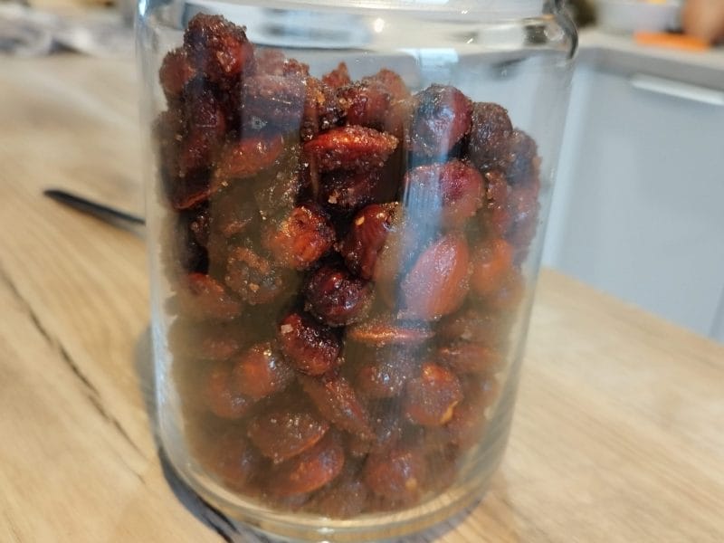 Cliquez pour zoomer ! Amandes grillées à la cannelle et au miel Thermomix par sabrina_85170