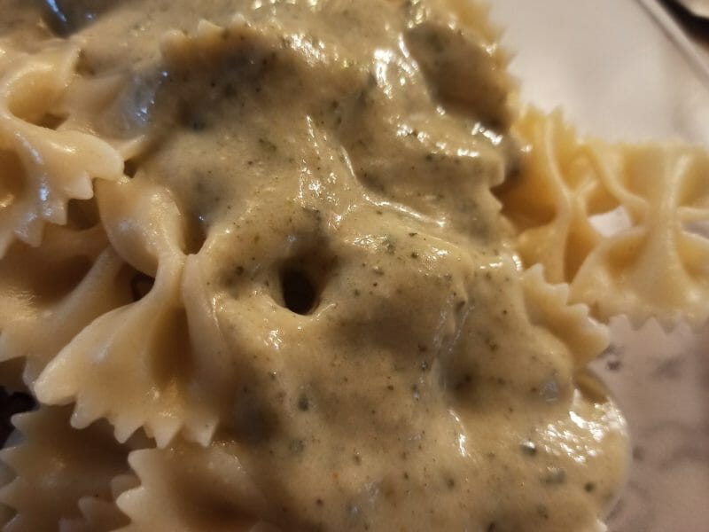 Cliquez pour zoomer ! Farfalle à la crème de courgettes Thermomix par laurylau97219