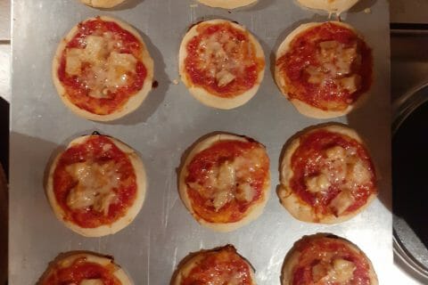 Cliquez pour zoomer ! Pizzette Thermomix par blandine39100