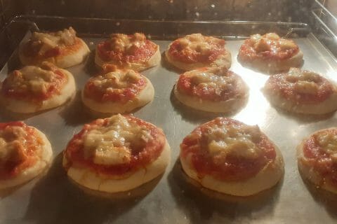 Cliquez pour zoomer ! Pizzette Thermomix par blandine39100