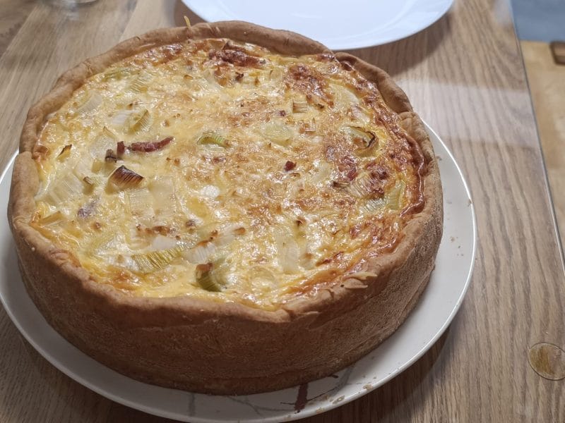 Cliquez pour zoomer ! Gâteau poireaux, lardons et fromage Thermomix par bredli