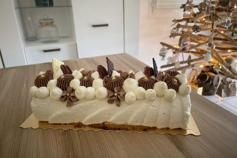 Cliquez pour zoomer ! Bûche vanille praliné Thermomix par stpiq