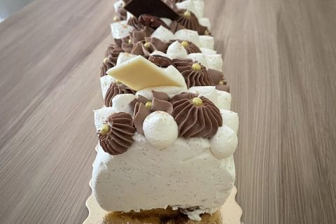 Cliquez pour zoomer ! Bûche vanille praliné Thermomix par stpiq