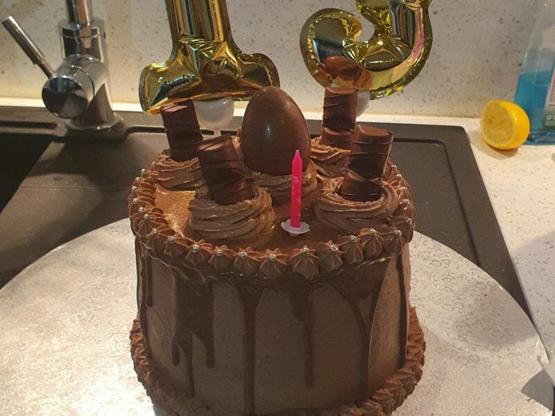 Cliquez pour zoomer ! Layer cake Kinder Bueno Thermomix par Kikeka