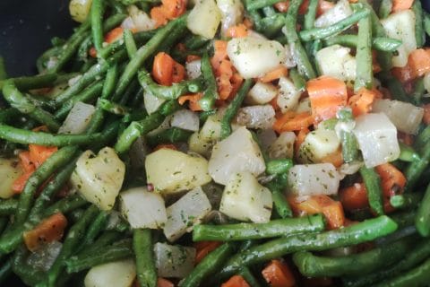 Cliquez pour zoomer ! Jardinière de légumes aux lardons Thermomix par faridda